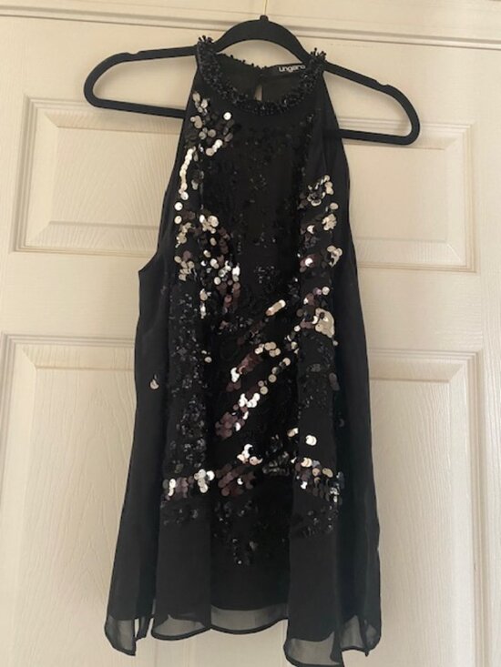 Ungaro - Picture 2 of 2